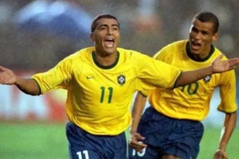 以自由转会 以自由转会